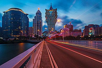 《怪物猎人：崛起》销量破1000万 “曙光”突破200万